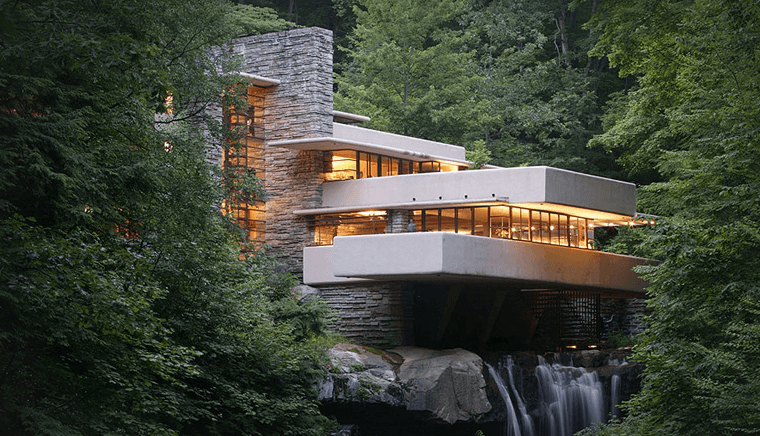 Foto de la obra clave de Frank Lloyd Wright La Casa de la Cascada (Casa Kaufmann), Pensilvania (1935-1939)
